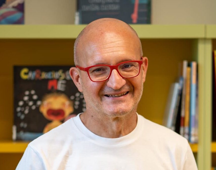 Daniele Mocci: un viaggio creativo tra fumetto, scrittura e formazione