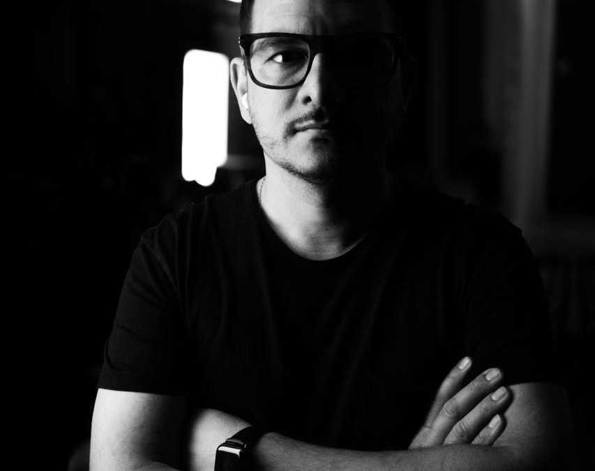 Salvatore Dragone: oltre lo scatto, nella fotografia di sfilata